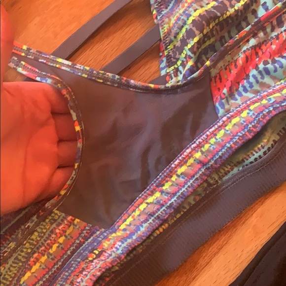 Victoria's Secret Sport Bra BUNDLE - Strappy - Picture 10 of 16